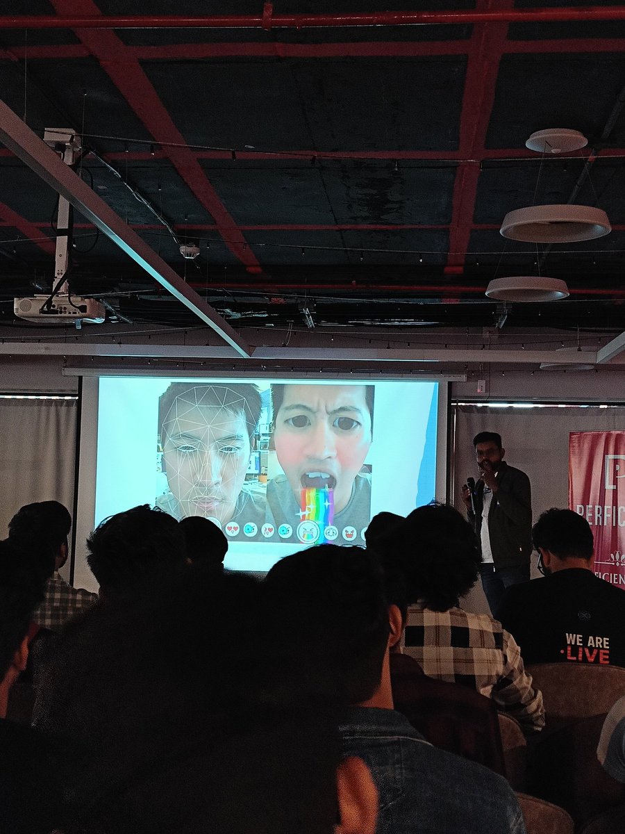 rudrapratik30's tweet image. Computer Vision with ML Kit by @ibhavikmakwana at #FlutterPulse
@FlutterNagpur @FlutterDev @laksh_devsigner @praful0203 @himanshubalani5