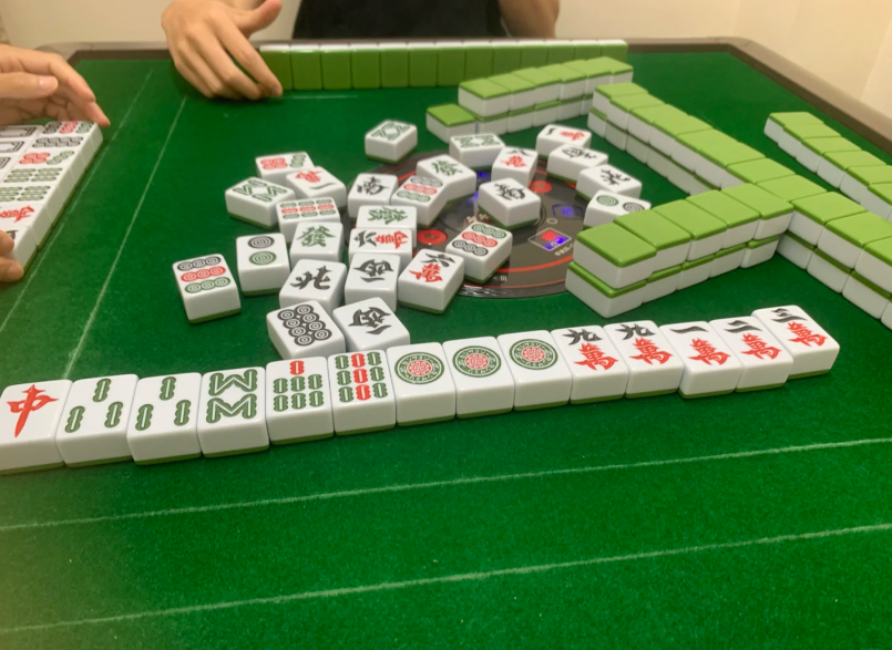 ひかり tweet media