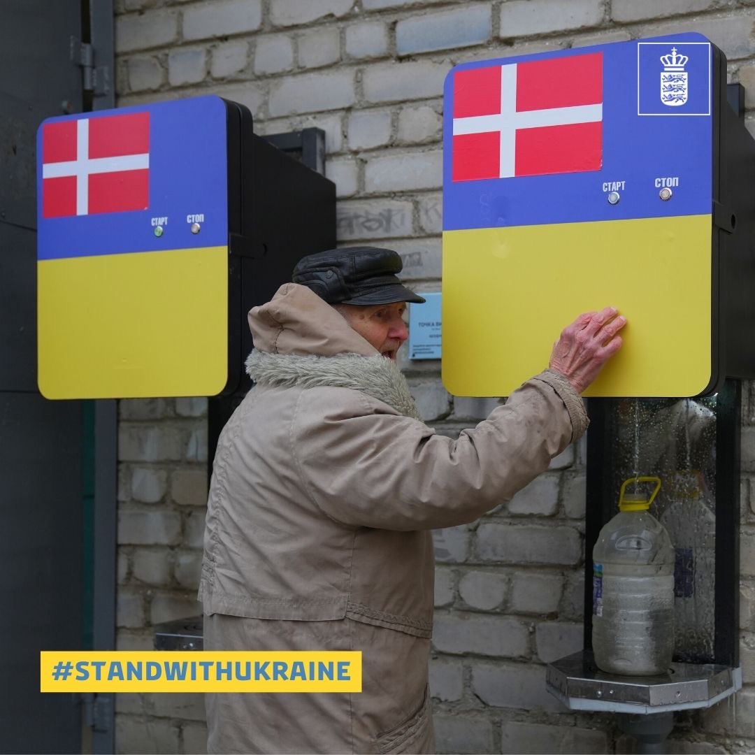 Denmark remains a strong supporter and friend of Ukraine and the Ukrainian people.

Danish civilian support to 🇺🇦 amounts to EUR 408 Mil. and includes e.g. delivery of aid, energy infrastructure and basic amenities such as food, medical supplies and water.

#SlavaUkraini
