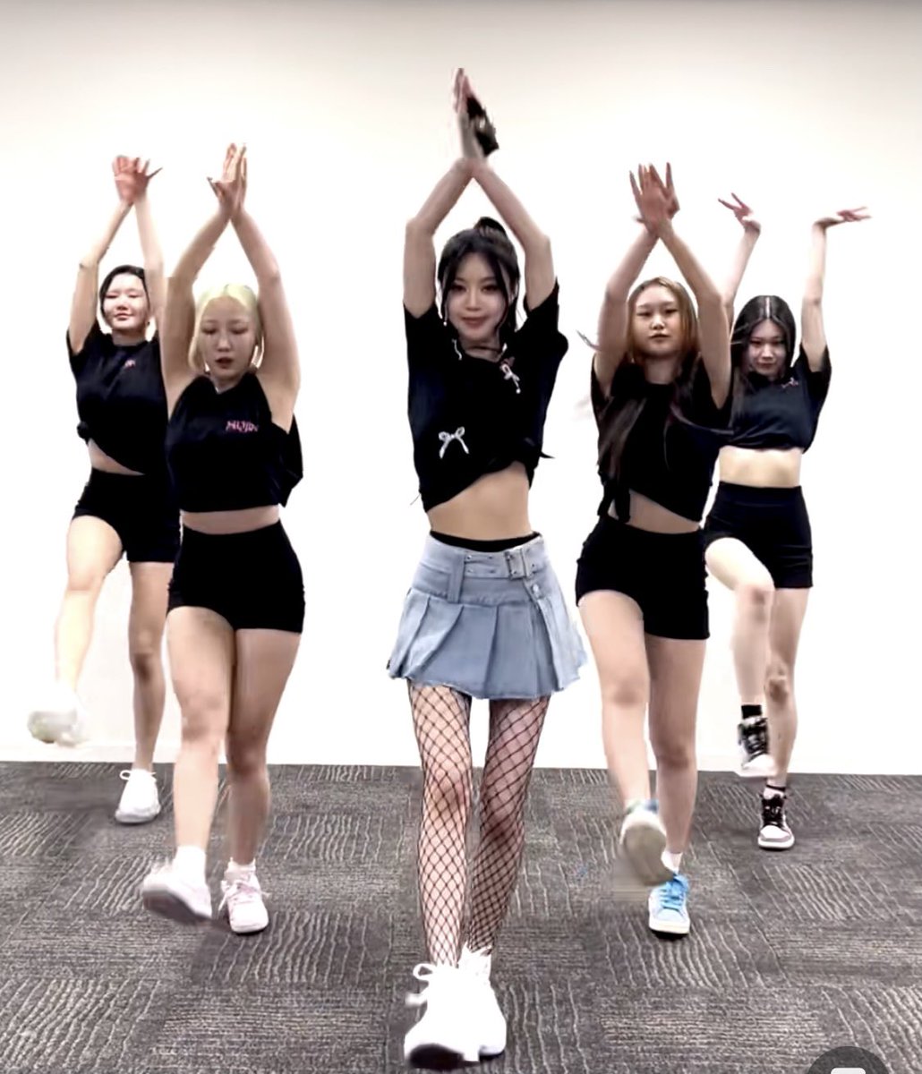 kpopthinspo tweet media
