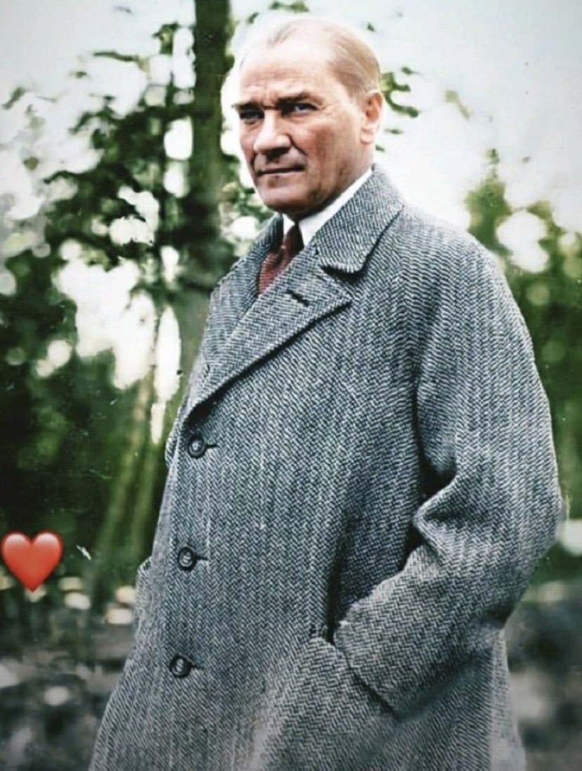 “Acizler için imkânsız, Korkaklar için inanılamaz gözüken şeyler Kahramanlar için idealdir.” Mustafa Kemal Atatürk 💙 Güzellikler önce ruhumuza dokunsun, Sonra günümüze..🌸🤗