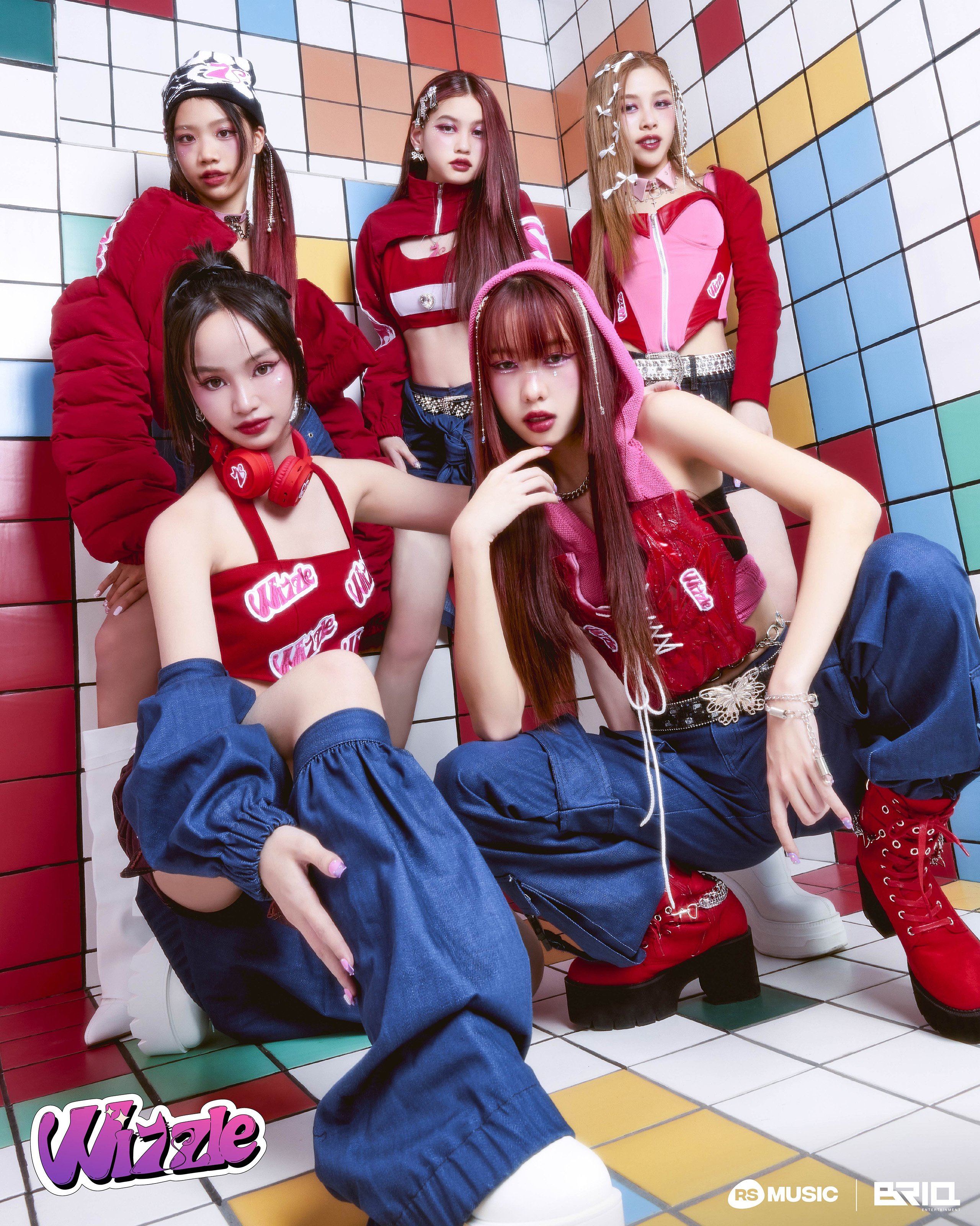 GHFUU0JbAAAIiSO?format=jpg&name=4096x4096