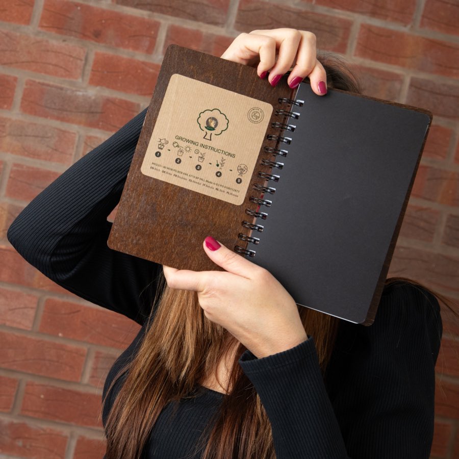 SquarePegPromo's tweet photo. The A5 GrowBook has a wooden cover with birch tree seeds inside for planting. It comes in a lovely box &amp; can be  engraved or printed with your logo! It’s more than just a promotional gift, it’s a gift to the earth too, with a lovely tree to plant! #sustainablebusiness #marketing https://t.co/LVdsDcGMVS