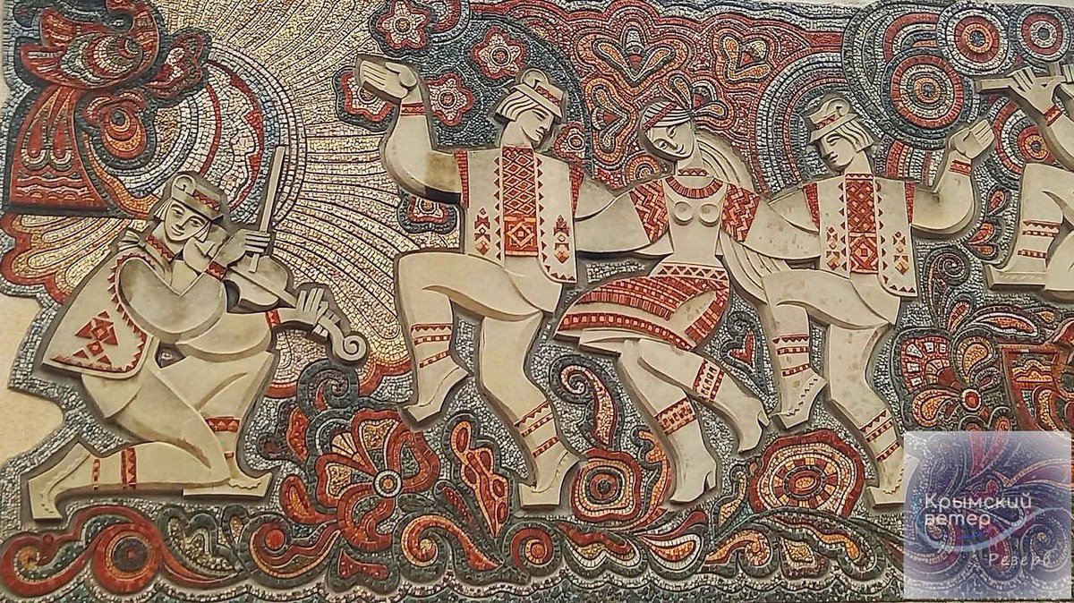 EuromaidanPress's tweet photo. Russian invaders destroy the “Hutsul Dance” mosaic in Yevpatoria, Crimea.

Social media footage captures the demolition of the Rodnichok guesthouse. 
The silence on this cultural loss echoes Russia’s past destruction of artist Yuri Belkin’s work in Crimea.

#CrimeaIsUkraine https://t.co/FWKVGizcIM