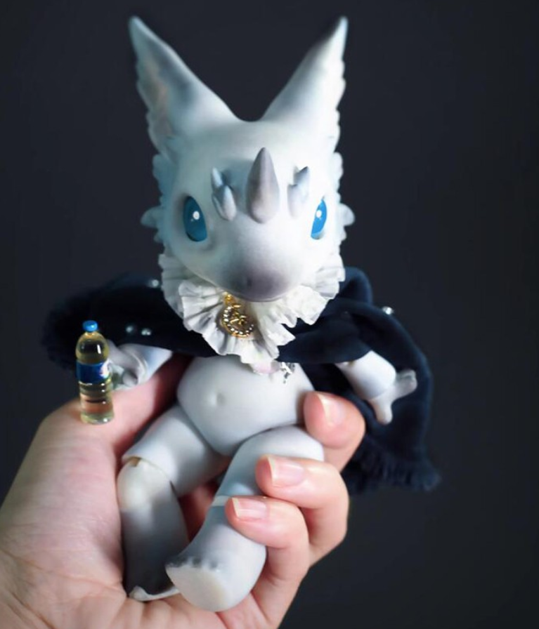 LegenddollNet's tweet photo. 15% OFF BJD Ao Aojiao 19.5cm Pet Ball-jointed doll
https://t.co/6jyLRQyxPY
#bjd #balljointeddoll #balljointdoll #resindoll #doll #petdoll #barbiedoll #barbie #legenddoll #fullset #fullsetdoll #basicdoll #saledoll #activitydoll #newdoll https://t.co/iRJJARs2dv