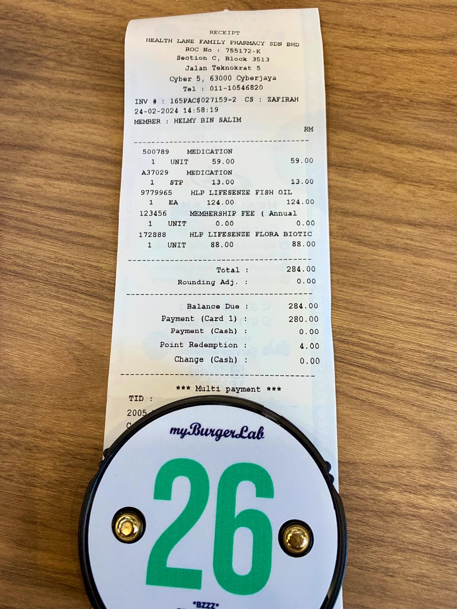 aineesa3's tweet image. When your medication for sinusitis and supplement (faktor umur) cost you that much 👇🏻, the yummylicious burger lab is only to savor your eye.
#burgerlab #cyberjaya