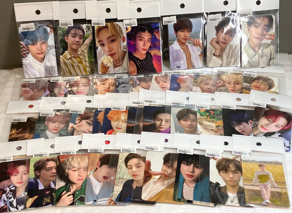 K-POPトレカ入荷しました⭐️ K-POPコーナーにて展開中です🎵 ぜひ当店