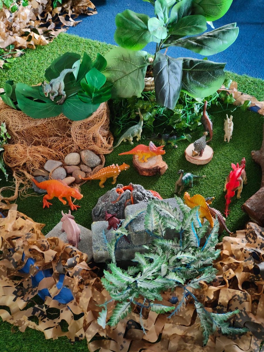 D_Johnson_23's tweet photo. 🦕 Step into our dino-tastic EYFS environment, all set for Spring 2! 🌷Explore prehistoric adventures, roaring fun, and imaginative learning. @SarahChouikhi @EH1_2 @KRidnell @missk_reynolds #EYFS #Environment #Spring2 #DinosaurTheme #TeamWarwick 💙 https://t.co/y81Jtv4nXU