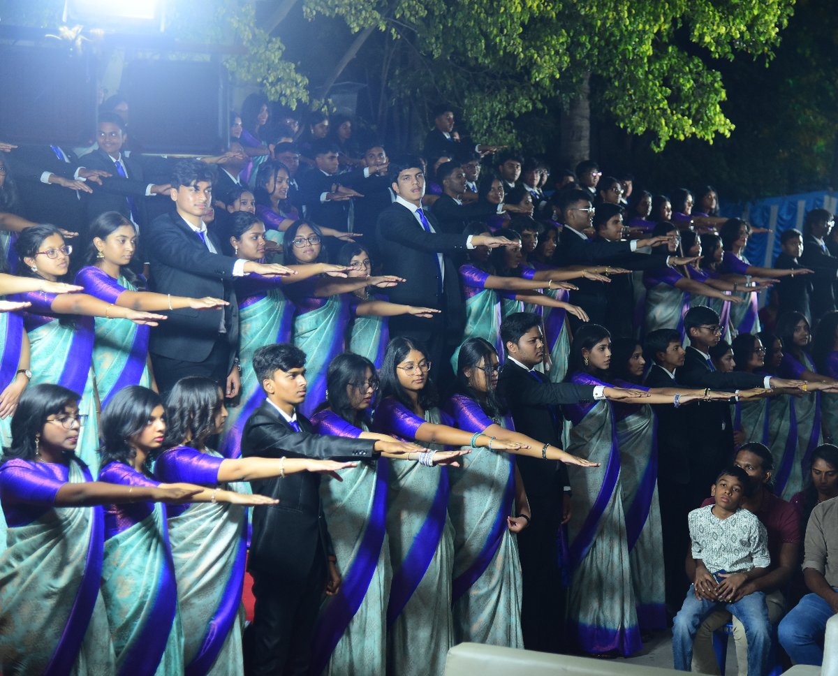 cmrnps's tweet photo. CMR National Public School bid farewell to its graduating class of 213 with an unforgettable ceremony. ✨ 

#cmrnps #graduationday https://t.co/Q4D46ORiwI