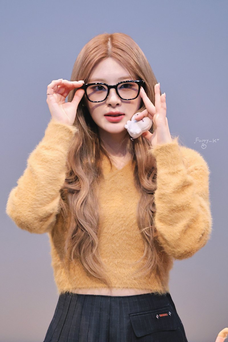 𝑭𝒖𝒓𝒓𝒚_𝒌🍑 tweet media