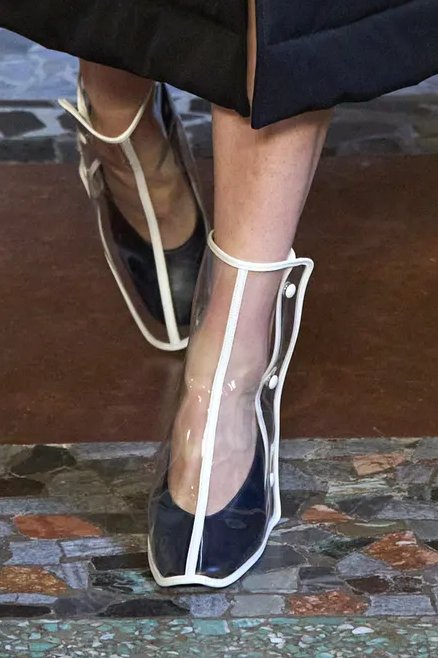 imthespecialk's tweet image. The boots plastic covering is so cute omg