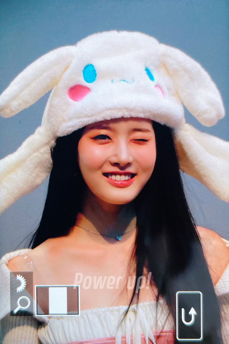 240224 강아띠우승!!!🩷🤍🩵🖤
#스테이씨 #시은 #STAYC #SIEUN