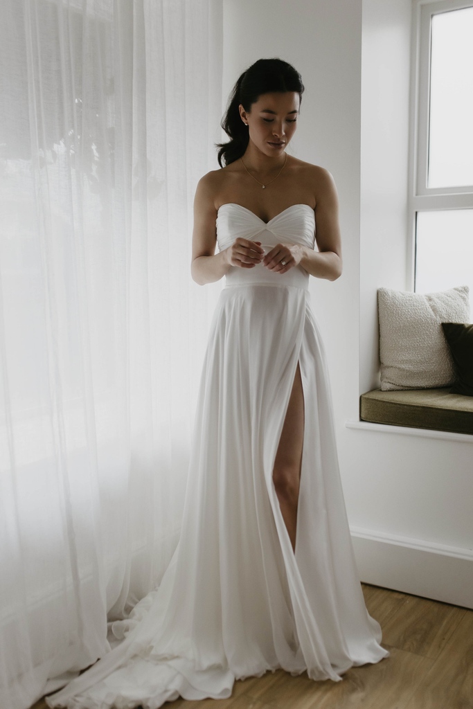 New arrival ~ 

Be one of the firsts to try - reserve your appointment.

#2024weddingtrends #bridaldresses #weddingdresses #bridalstyle #2025wedding #bride #modernbride