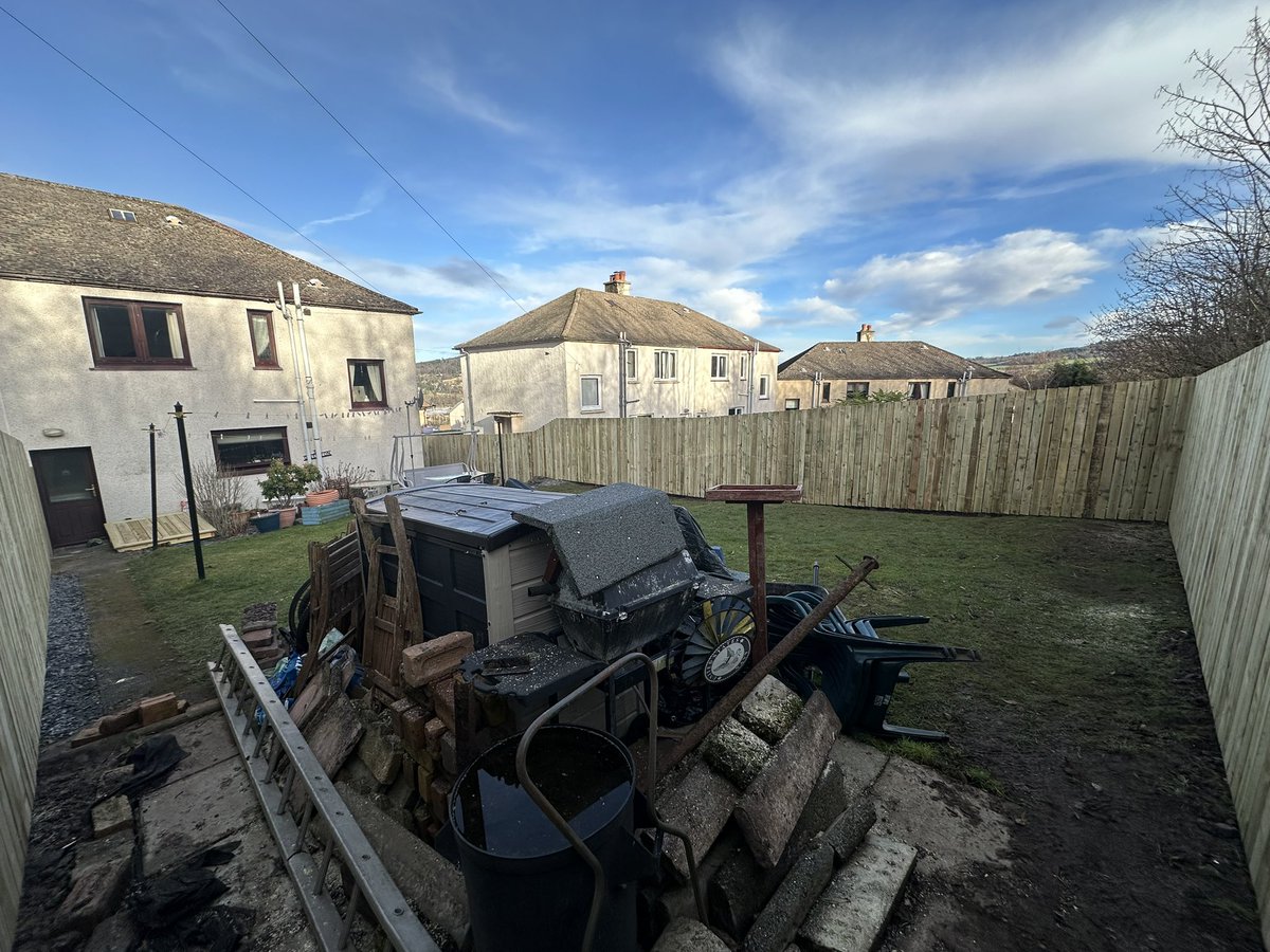 It’s been a fencing kind of week…. This fence is the first stages of this garden project that will be completed over time. Also adding a small deck to cover an old coal bunker which will be used for plant pots.