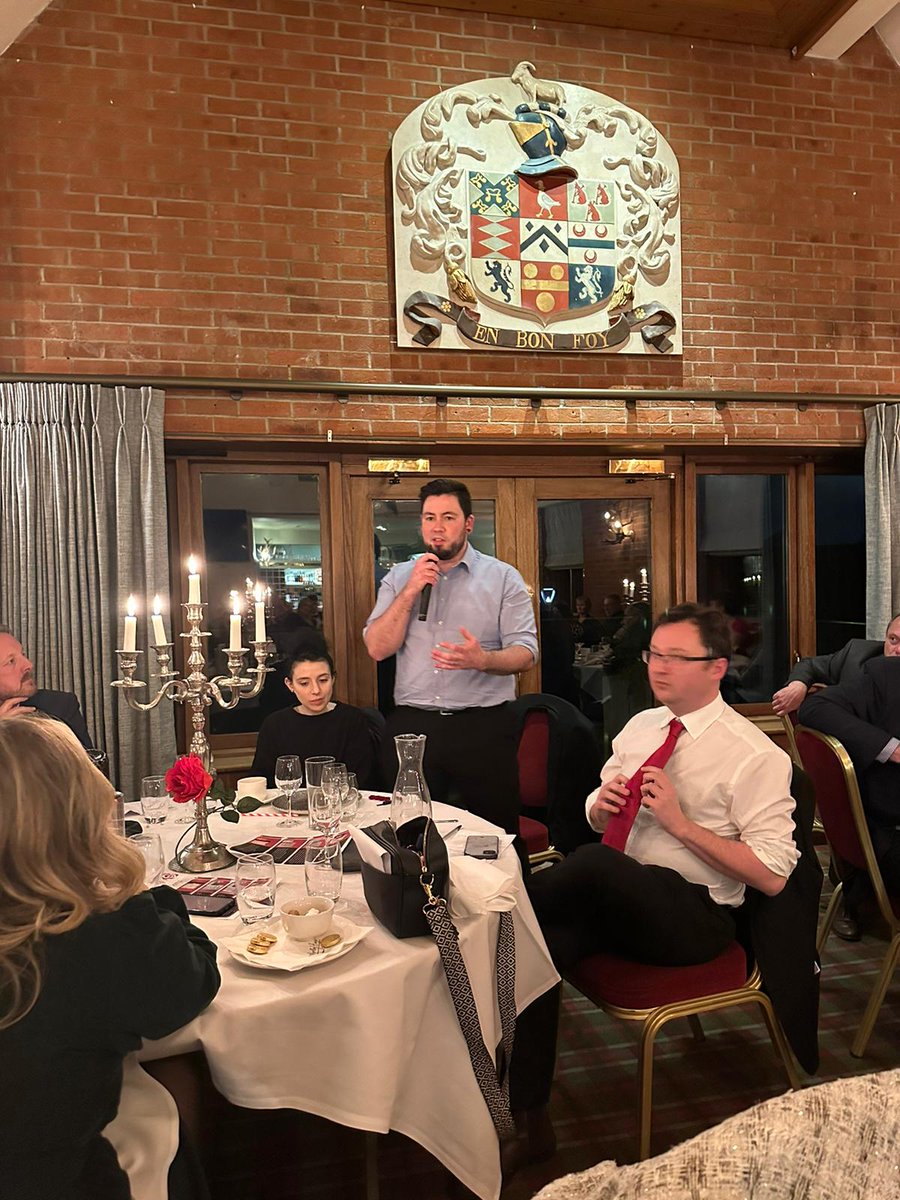 My great friend @LFarnz and I had a wonderful evening yesterday at the wonderful @MorleyHayes, raising funds for our campaigns.

Massive thanks to our excellent speakers @tobyperkinsmp and @AlexNorrisNN, and to @SME4LABOUR and everyone else for making the evening so special!