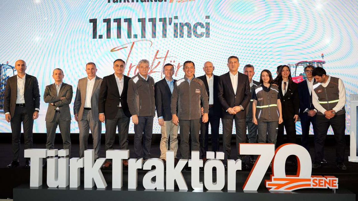forinvest_haber's tweet photo. TürkTraktör 70'inci yılında 1.111.111’inci traktörünü üretti https://t.co/x43jzl7xEs https://t.co/DWT2BY5Wj7