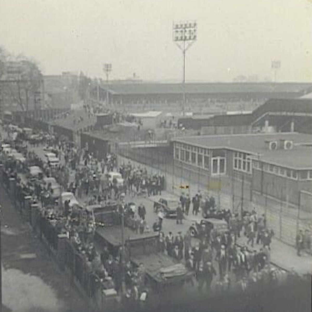 1962: #QPR match day supporters in South Africa Rd. #LoftusRd #WhiteCity #ShepherdsBush