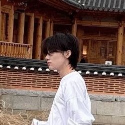 i_setnew's tweet photo. 헐 머리 개조은데...너무 내 취향인데🥹🥹 https://t.co/AV9gritMno