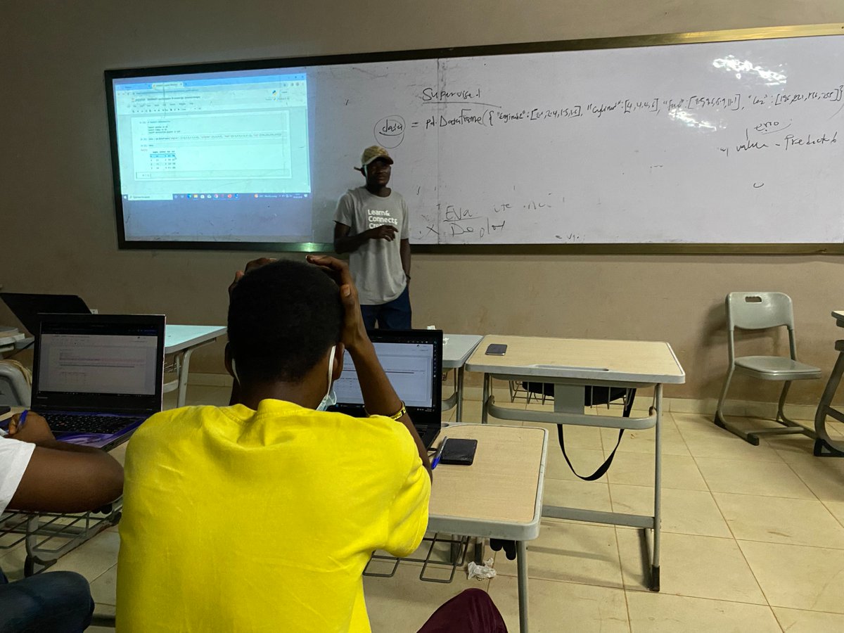 Gdsc_uenr's tweet photo. 🤖Demystifying the magic of AI/ML!💡

😇Our community members are exploring the possibilities of AI &amp; machine learning and its impact on the world🌐♥

🔴🔵🟢🟡
#gdsc_uenr #gdscSSA #developerstudentclubs #SkillCape #uenr https://t.co/5mZqUcoblJ