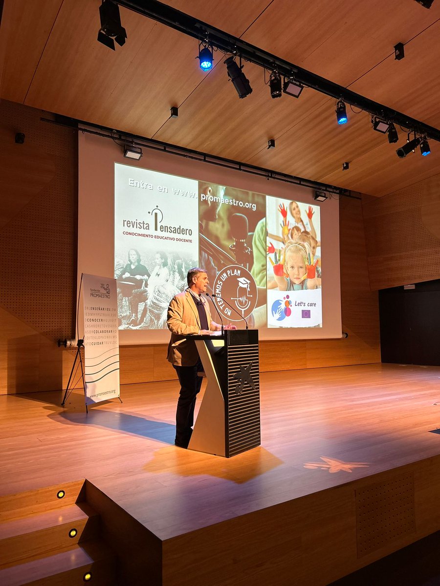 @CaixaForum @Educaixa @dgafprofesorado @Zientzia Inauguran las #PruebasEdu 2024 @Alba_Coll de @Educaixa, @JorgeFilosofo de @FundPromaestro y José María Cabello de @dgafprofesorado Una jornada educativa 📚con destacados ponentes que nos hablarán sobre el #apego, la #inclusión, la tecnología, el aprendizaje social y mucho más.