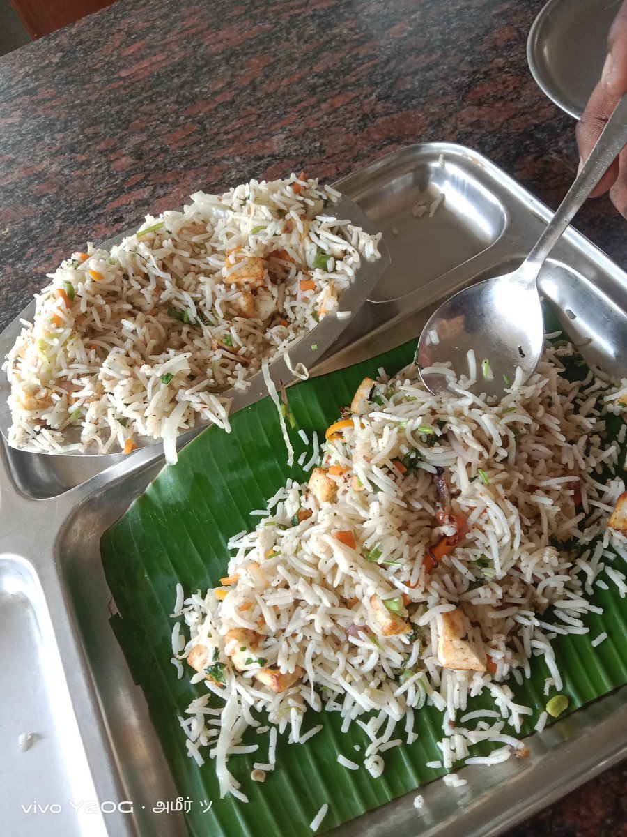 Lunch :) 😁🍝

Panneer Fried Rice.!!

#TN65 #Paramakudi