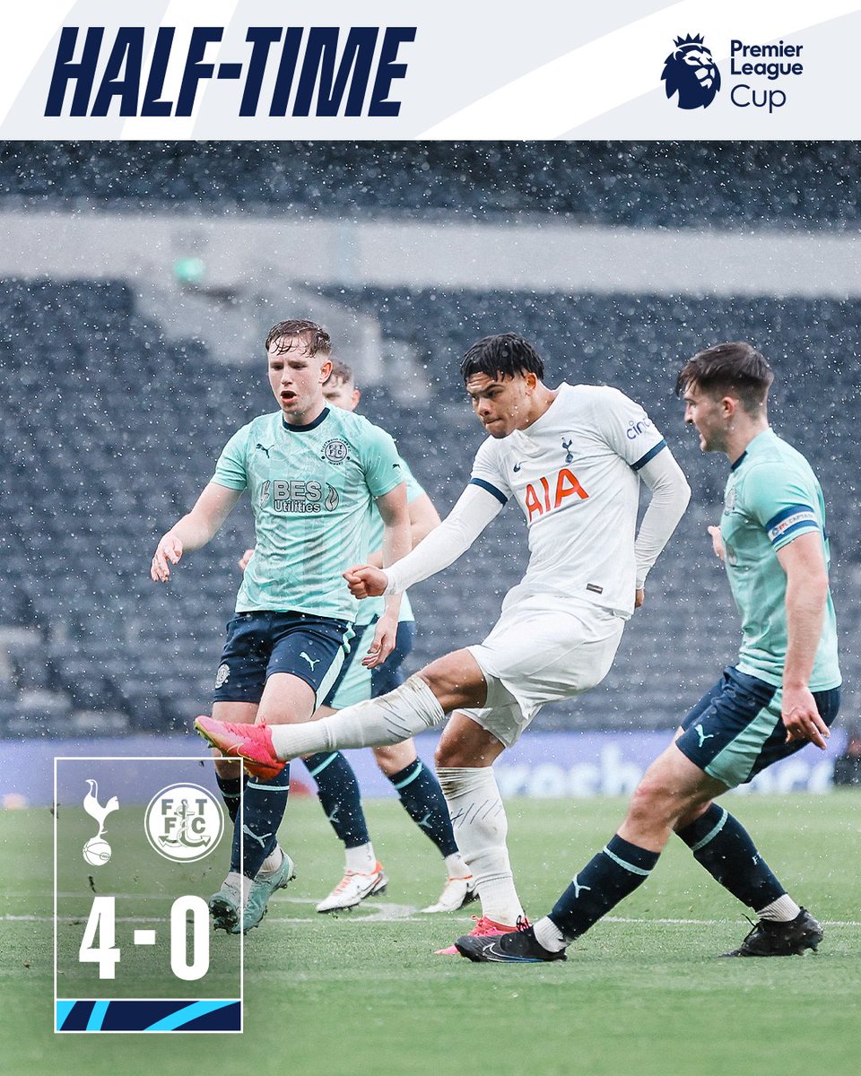 A convincing lead at the break for our U21s in the #PLCup 🙌
