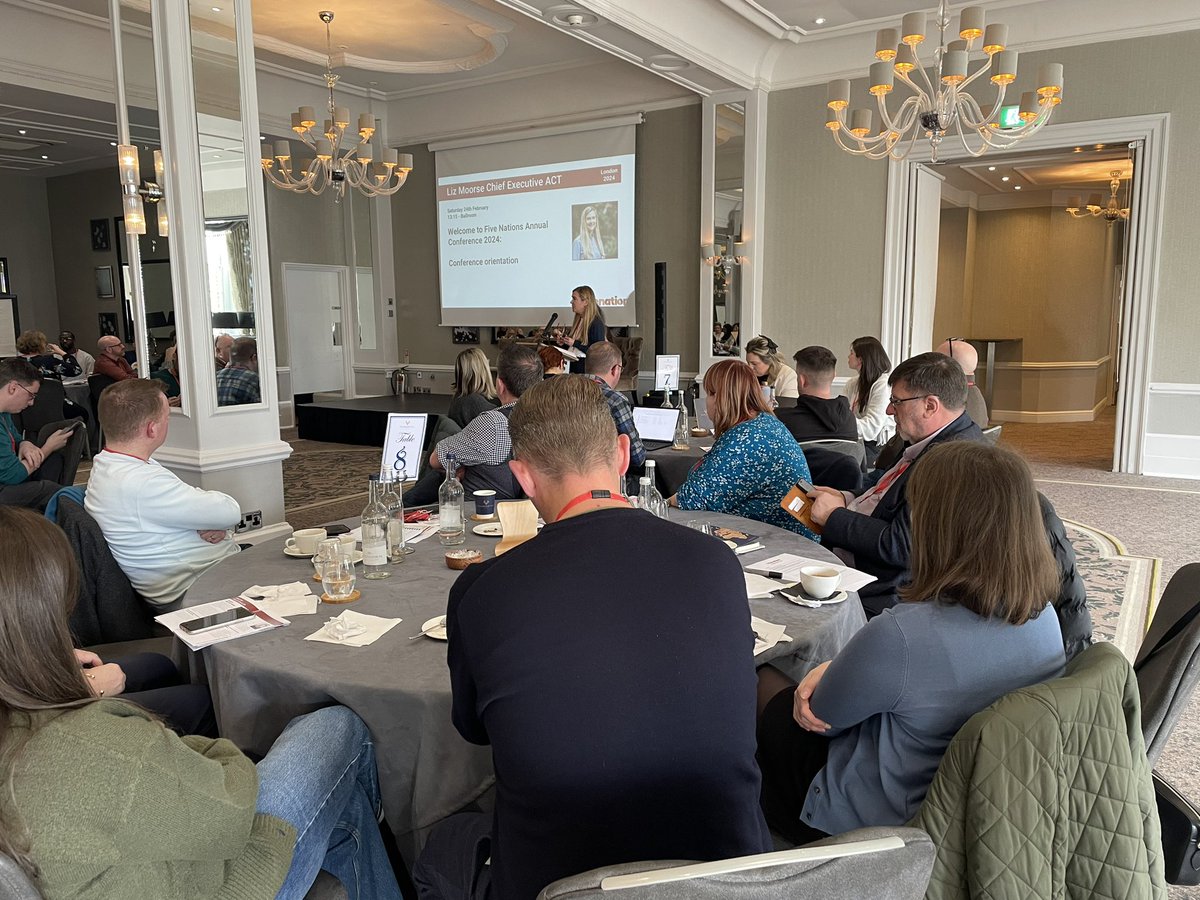 Five Nations Wales tweet media