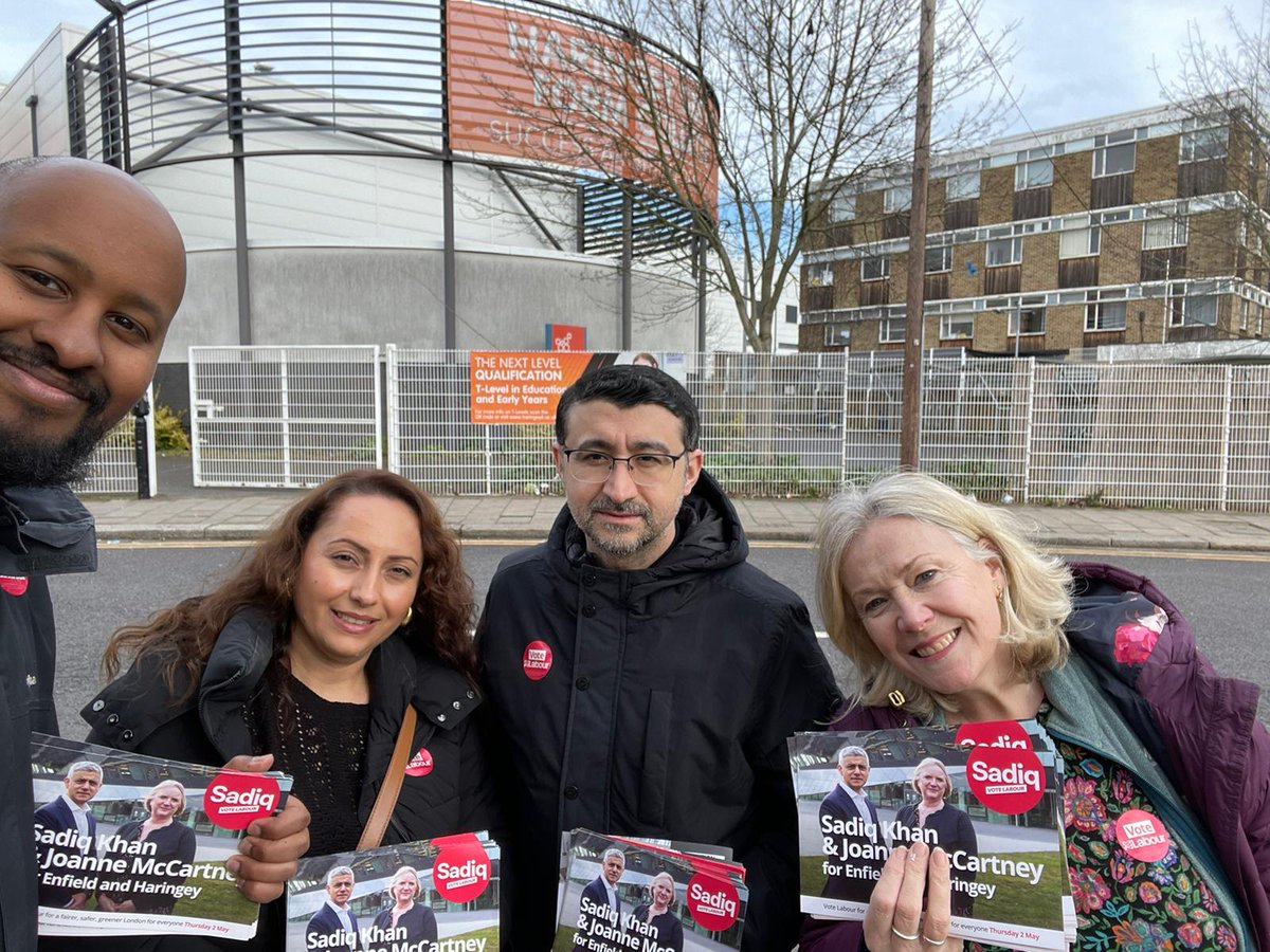 Lots of support for @SadiqKhan and @JoanneMcCartney across a sunny Haringey this morning! #VoteLabour