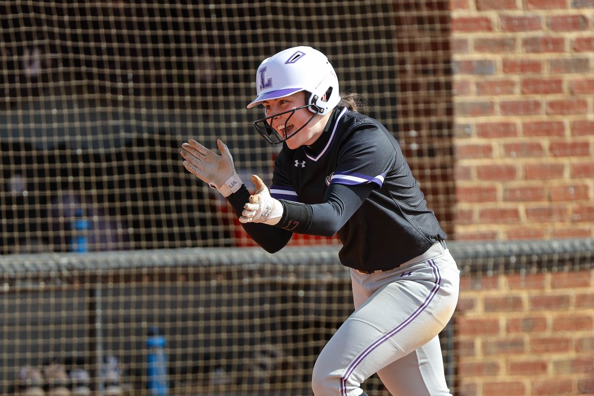 B1 | A 3⃣-run 💣 from Elise keeps us going! 

LIP: 4, MOUNT: 0

#IntoTheStorm ⛈️ | #HornsUp 🤘