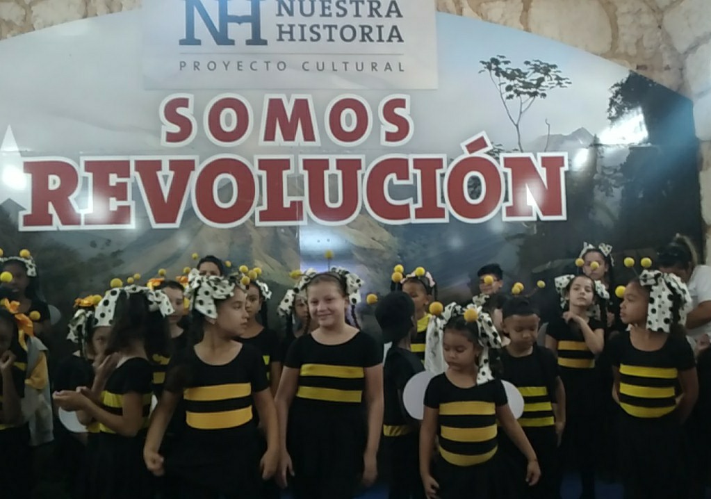 #FILCUBA2024🇨🇺 "Porque ellos son los que saben querer. Los niños son la esperanza del mundo". 129 años después del reinicio de las luchas por la independencia disfrutamos estos logros  por los que nuestros mártires batallaron