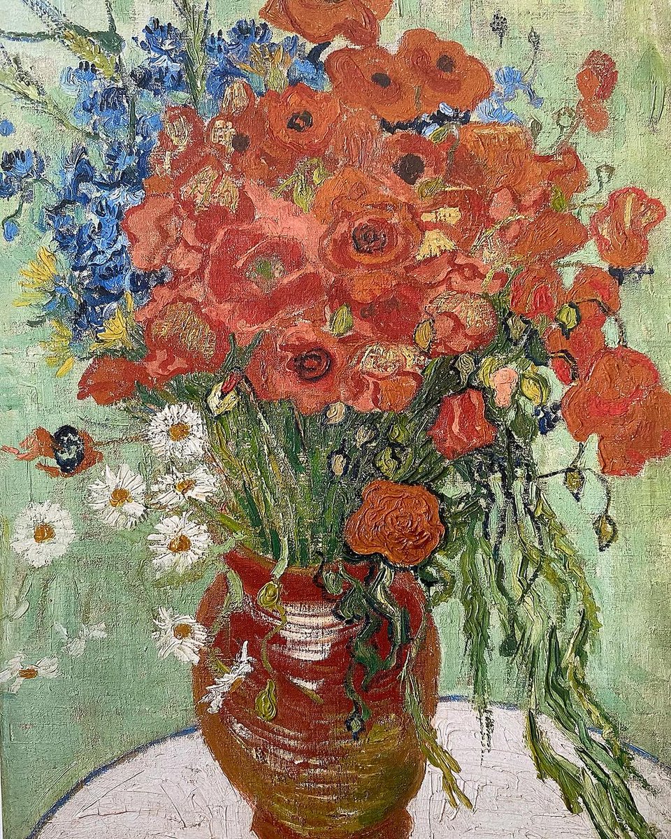 I believe that at present we must paint nature’s rich and magnificent aspects; we need good cheer and happiness, hope and love. ✍️ to his sister Willemien, 1888. 🖼️ ‘Vase with Red Poppies, Cornflowers and Daisies’, 1890 © Private collection.