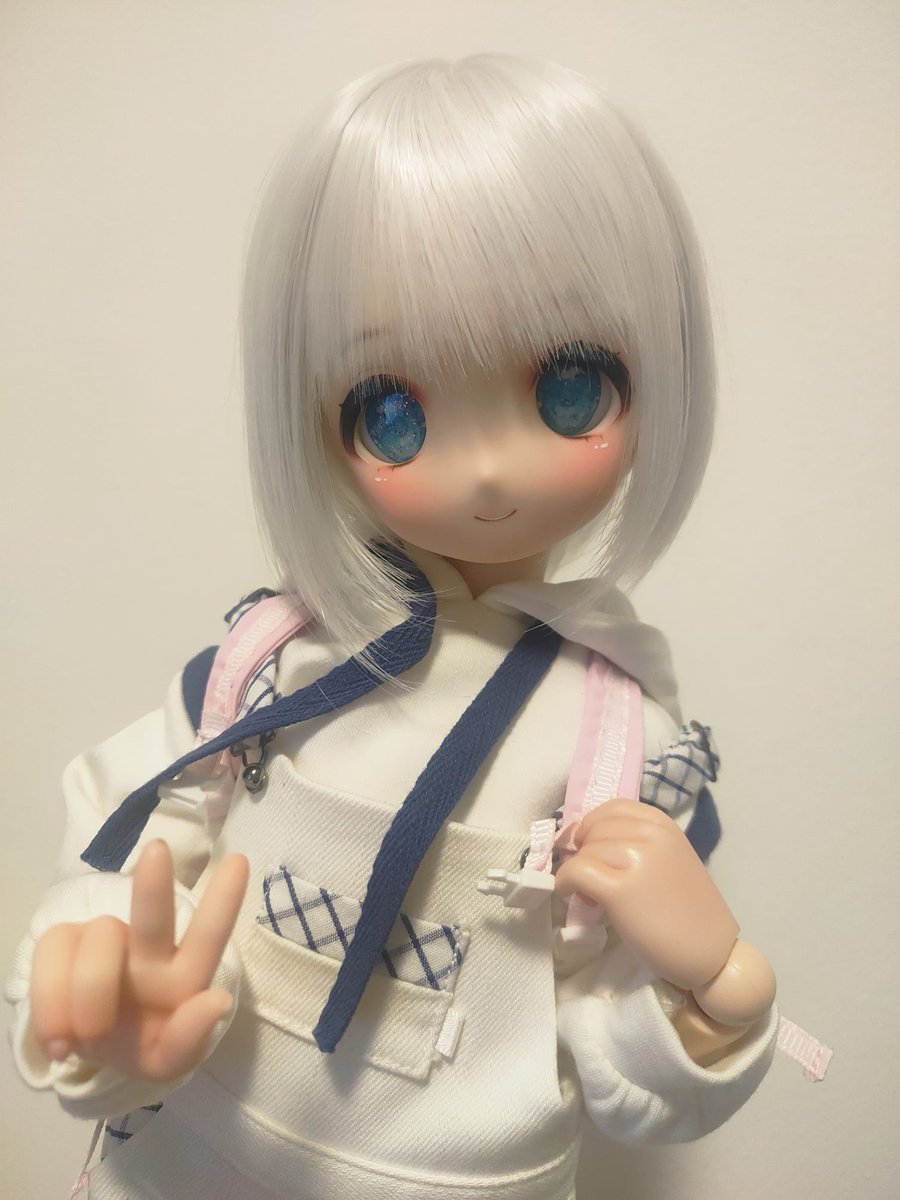 abondz's tweet photo. It´s been a while. Tried to do a simple colour and it turn out good. Well, it´s my newest doll XD

#digitalart #digitalillustration #chocobanaっ子 #minidollfiedream #MDDはいいぞ #うちの子可愛い #dwc01カスタムヘッド https://t.co/KdbXLvZqv2