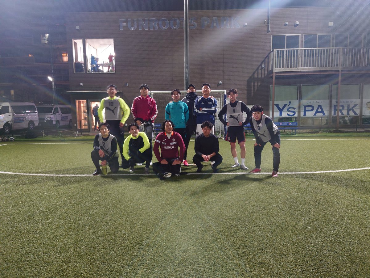 ClubSuginami's tweet photo. 連休前は少数でトレーニングでした！
日曜は19時から慶應BRBとホーム・下高井戸運動場でトレーニングマッチです。

シーズンまで1ヶ月を切りましたので、チームを固めて行きます。
今年は昨年よりも良いシーズンとしたいです https://t.co/fWe6bCiOTH