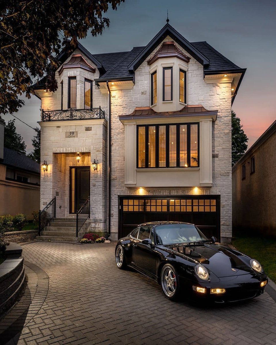 INTERIORPORN1's tweet photo. House goals https://t.co/8NArjQcj5A