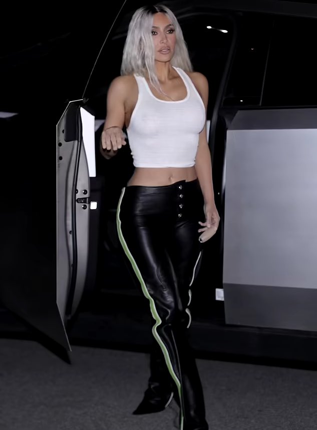Kim out in Malibu. (February 22)