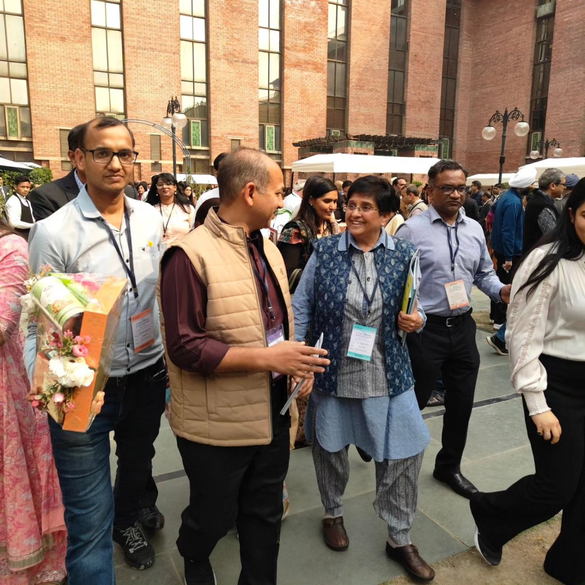 PUREIndiaTrust's tweet photo. Today, I met the #inspiration !!
It was awesome to meet Respected Kiran Bedi Mam who has been inspiring me to follow my heart, whatever we do in our personal and professional life.
Thanks to #BuddhaCEO #quantumfoundation for this awesome opportunity. https://t.co/LajlgtjGTS