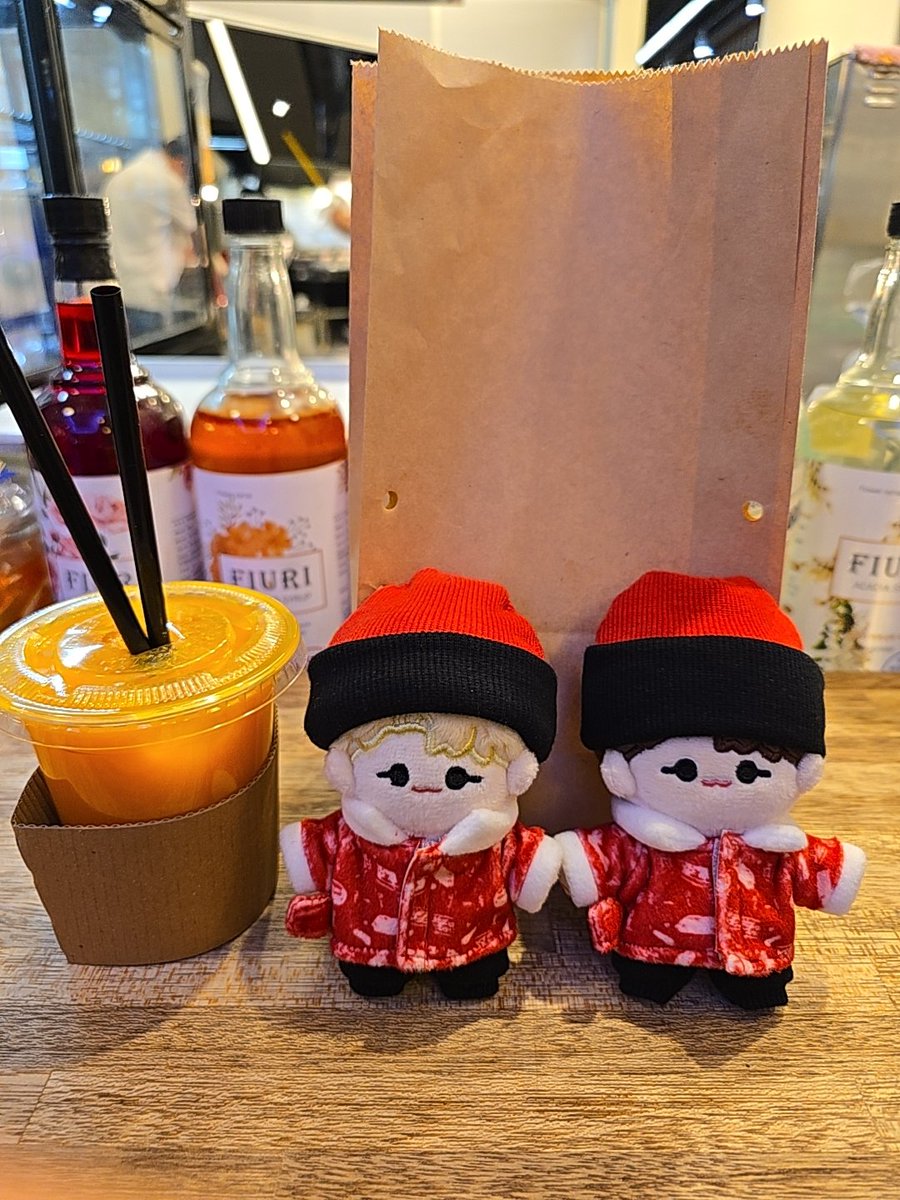 나두 꼬몽이 옷생겼다아😍😍😍

미구당에서 시아민수하기😍😍😍

옷공구해주셔서 감사합니다
<a href="/xia_look/">금쪽이네 🧞‍♂️</a>