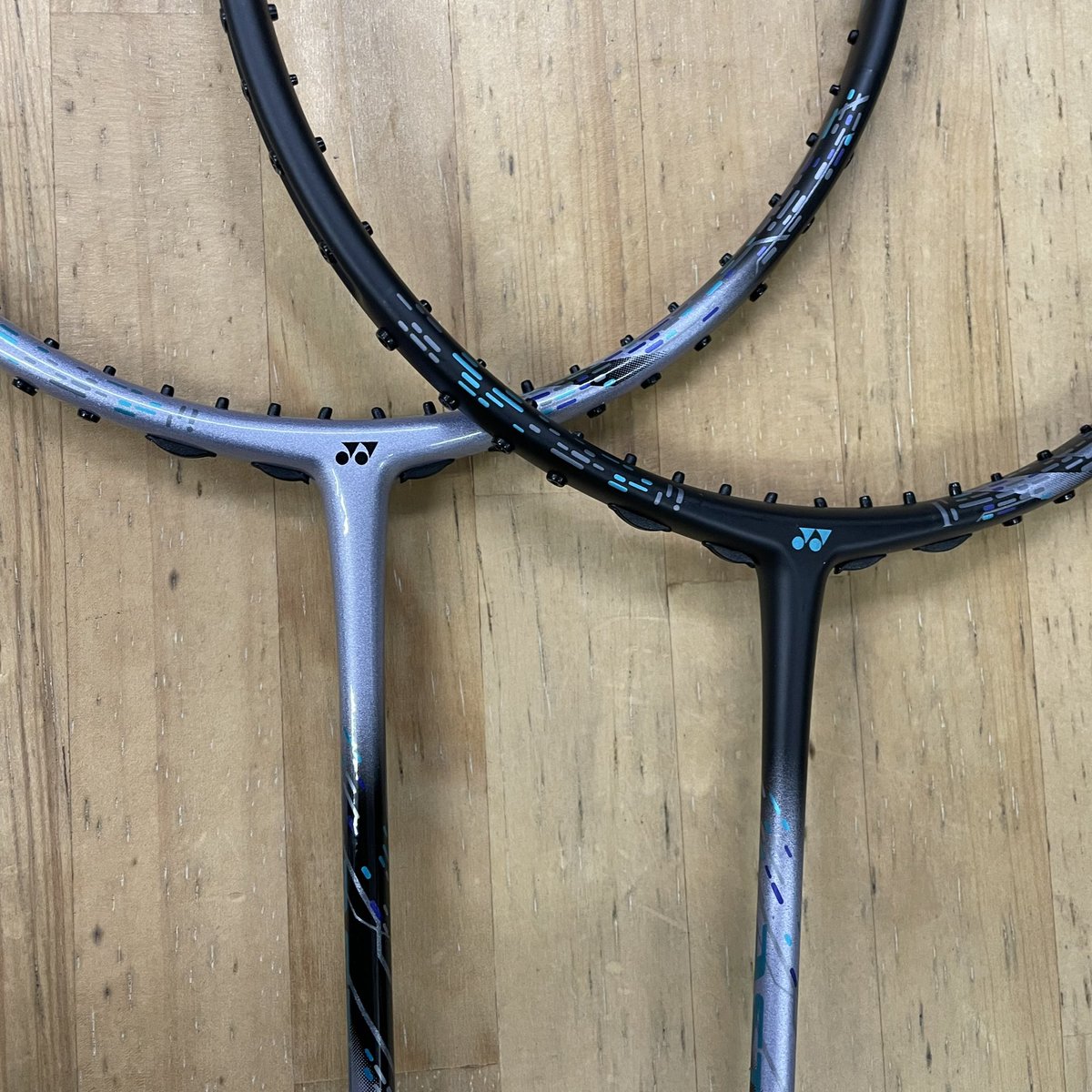 all_champ's tweet photo. こんばんは、チャンプ守口店です🤲

3AX88S-T/3AX88D-T
DEMOが入荷しましたので
ぜひ店頭にてご覧ください🏸 https://t.co/XSjnJRN4O7