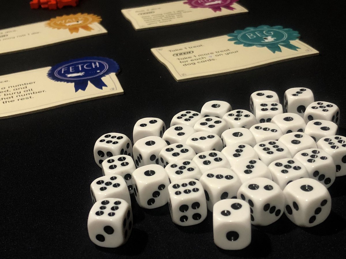 ludo_logia's tweet photo. Playing #spots #boardgame #pushyourluck https://t.co/lT8xg0h7kv