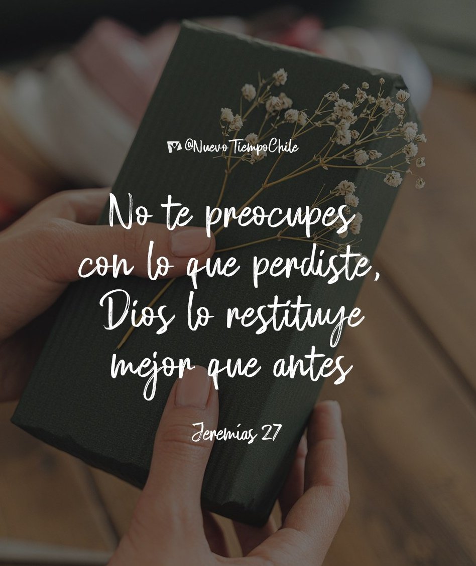 Y les mandarás que digan a sus señores: Así ha dicho Jehová de los ejércitos, Dios de Israel:Así habéis de decir a vuestros señores: Yo hice la tierra, el hombre y las bestias que están sobre la faz de la tierra, con mi gran poder y con mi brazo extendido,y la di a quien yo quise