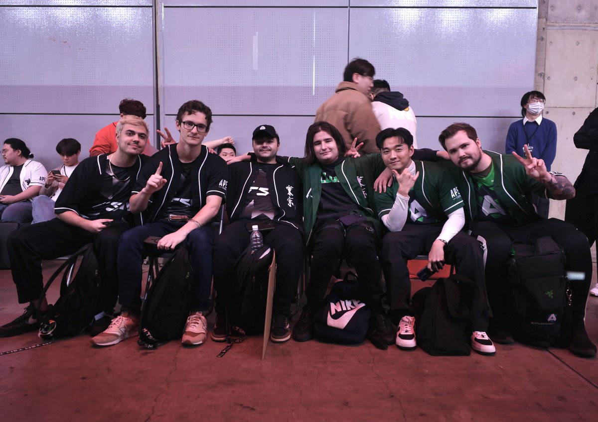 After a fun TDM break, the boys are back for the final games of the day!

It's time to rack up some more #TSMWIN on Storm Point 🏴🏳️
