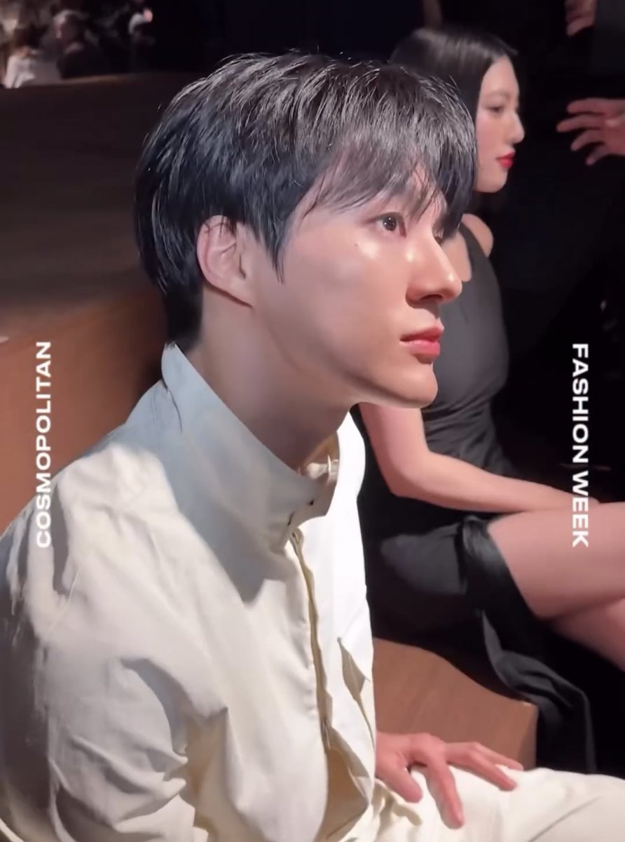 iprayncrybutdry's tweet photo. โหหหห จมูกโด่งมากกกกกกกกกก ฝรั่งสุดๆ https://t.co/HqDJ0jhin0
