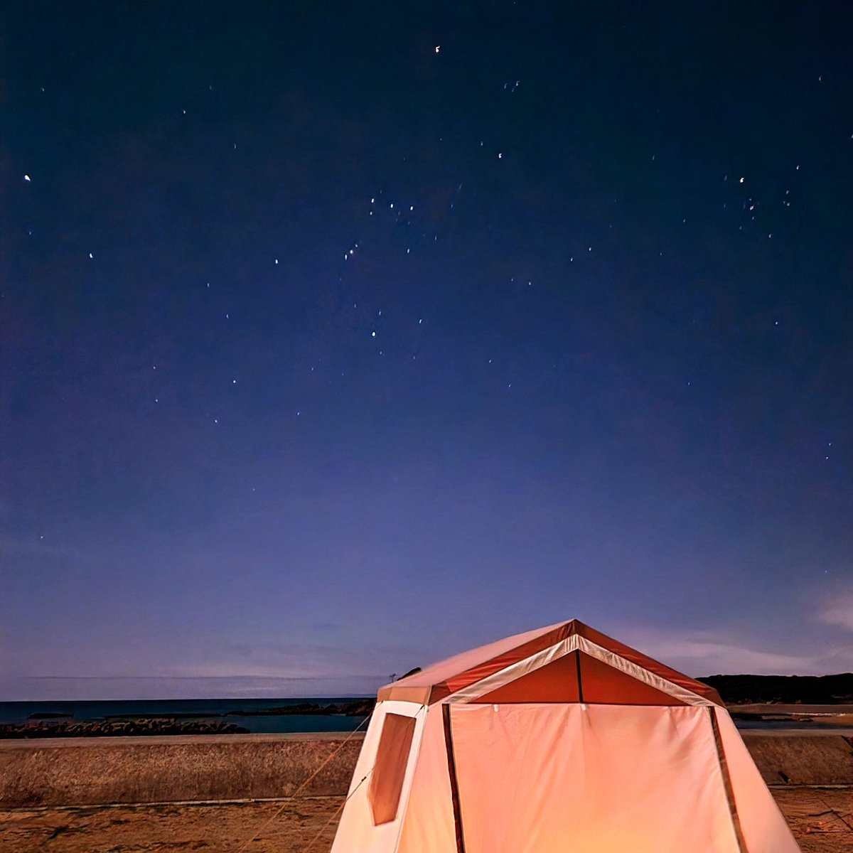 taroandy0's tweet image. 静かな夜、絶景キャンプ場
#Azuri Camp Space
#三重キャンプ
#キャンプ好きな人と繋がりたい