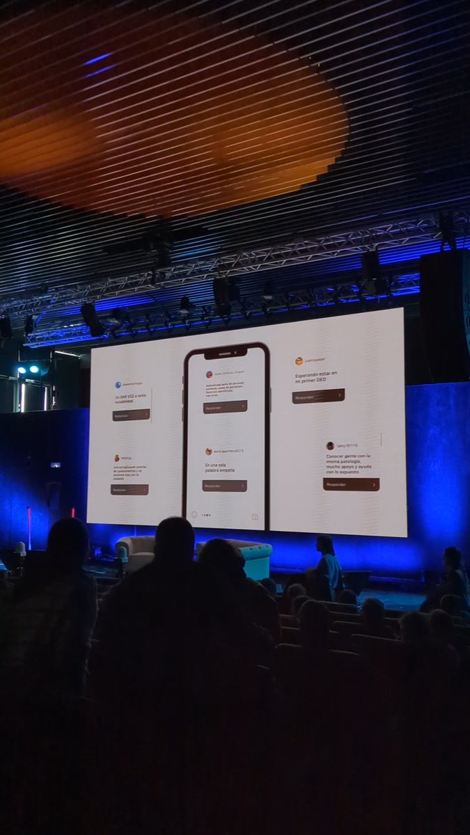 Ángel de <a href="/DiabetesExpeDay/">DiabetesExperienDay</a> un lujo estar presentes celebrando los 10 años del #DED mucho que compartir
#diabetes