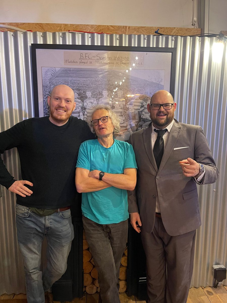 🙌 Fantastic return of the Comedy Night Series in The Burrow at the Blues last night 👌

📅 Dates locked in to June on the last Friday of each month; full details ➡️ bit.ly/ComedyNighGR

Don’t forget, if you’re not in Hartpury, still a few tables today for the Six Nations 👌