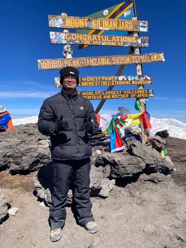 Sahdev's Summit Success: Scaling Slopes for Slough Outreach We're super proud of Sahdev, who has successfully scaled Mount Kilimanjaro to raise money for @SloughOutreach It's not too late to sponsor him for his amazing effort: gofund.me/bed84bc7