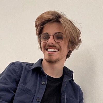 hoecke_lenny's tweet photo. @FuzeIII On a trouvé ton frère d’une autre vie.
À 10K like vous faites un feat 🔥
#fuzeIII #Minecraft https://t.co/uyGmwhvNjQ