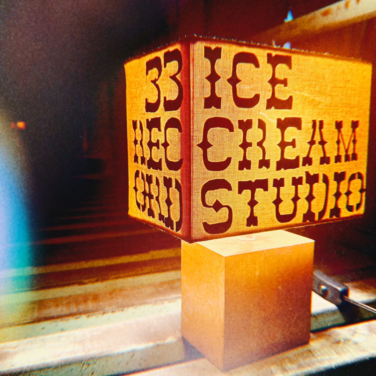 33RECORD_JPN's tweet photo. Ranpushēdo
#garagestudio #recording #filming #icecreamstudio #33record #studio3 https://t.co/Pdayvk90H8