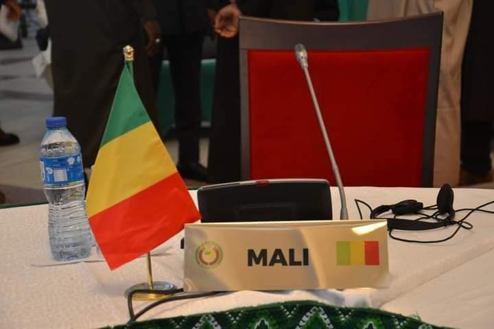 AES INFO tweet media