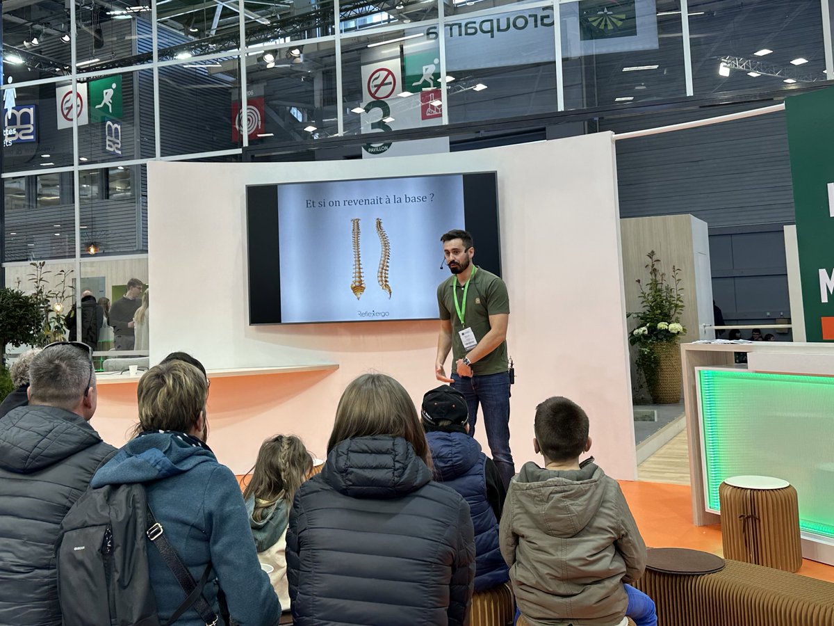 LaVieGroupama's tweet image. [#SIA2024] 👉 En direct du stand, venez déconstruire les idées reçues sur le mal de dos et découvrir les conseils et astuces du #kiné Antoine Gioria 👍. #Groupama votre partenaire #prevention depuis plus de 60 ans 🙌. 

#LaVieMutualiste